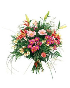 Ankara Sincan ostim çiçek siparişi firma ürünümüz karışık gerbera kır mevsim çiçek buketi